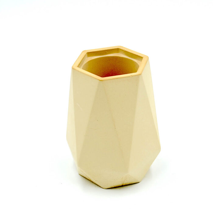 vaza decorativa ceramica galben deschis3